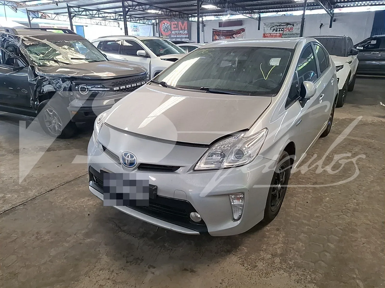 TOYOTA PRIUS 2015